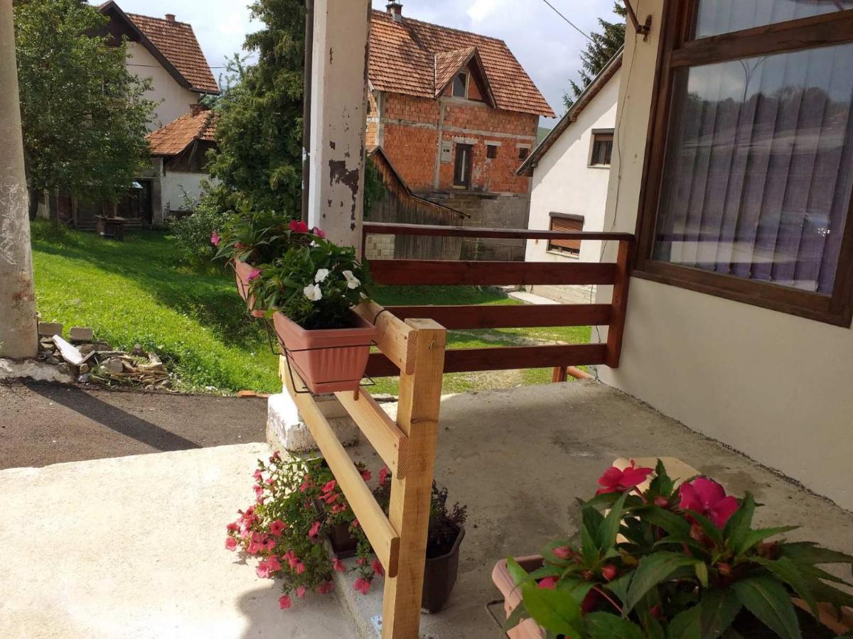 Apartman Milica Kremna Luaran gambar