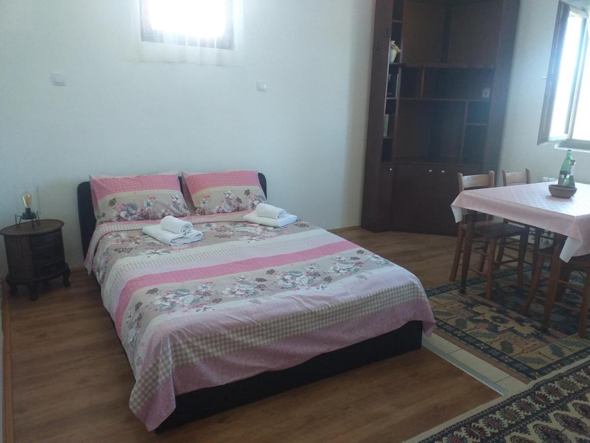 Apartman Milica Kremna Luaran gambar