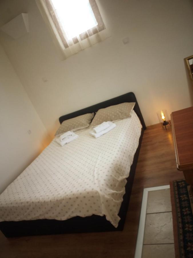 Apartman Milica Kremna Luaran gambar
