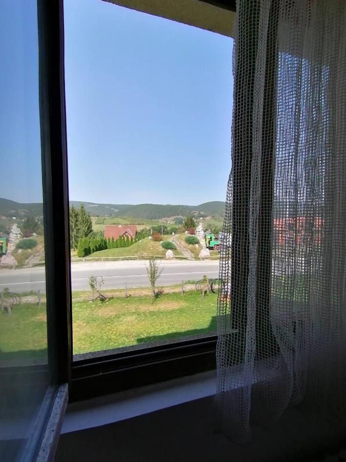 Apartman Milica Kremna Luaran gambar
